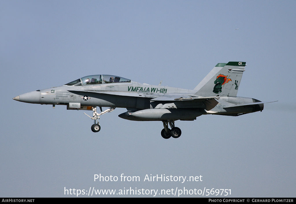 Aircraft Photo of 165413 | McDonnell Douglas F/A-18D Hornet | USA - Marines | AirHistory.net #569751