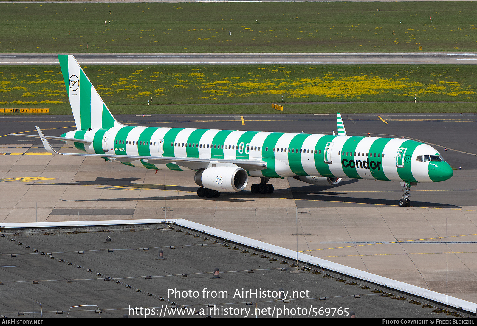 Aircraft Photo of D-ABOL | Boeing 757-330 | Condor Flugdienst | AirHistory.net #569765