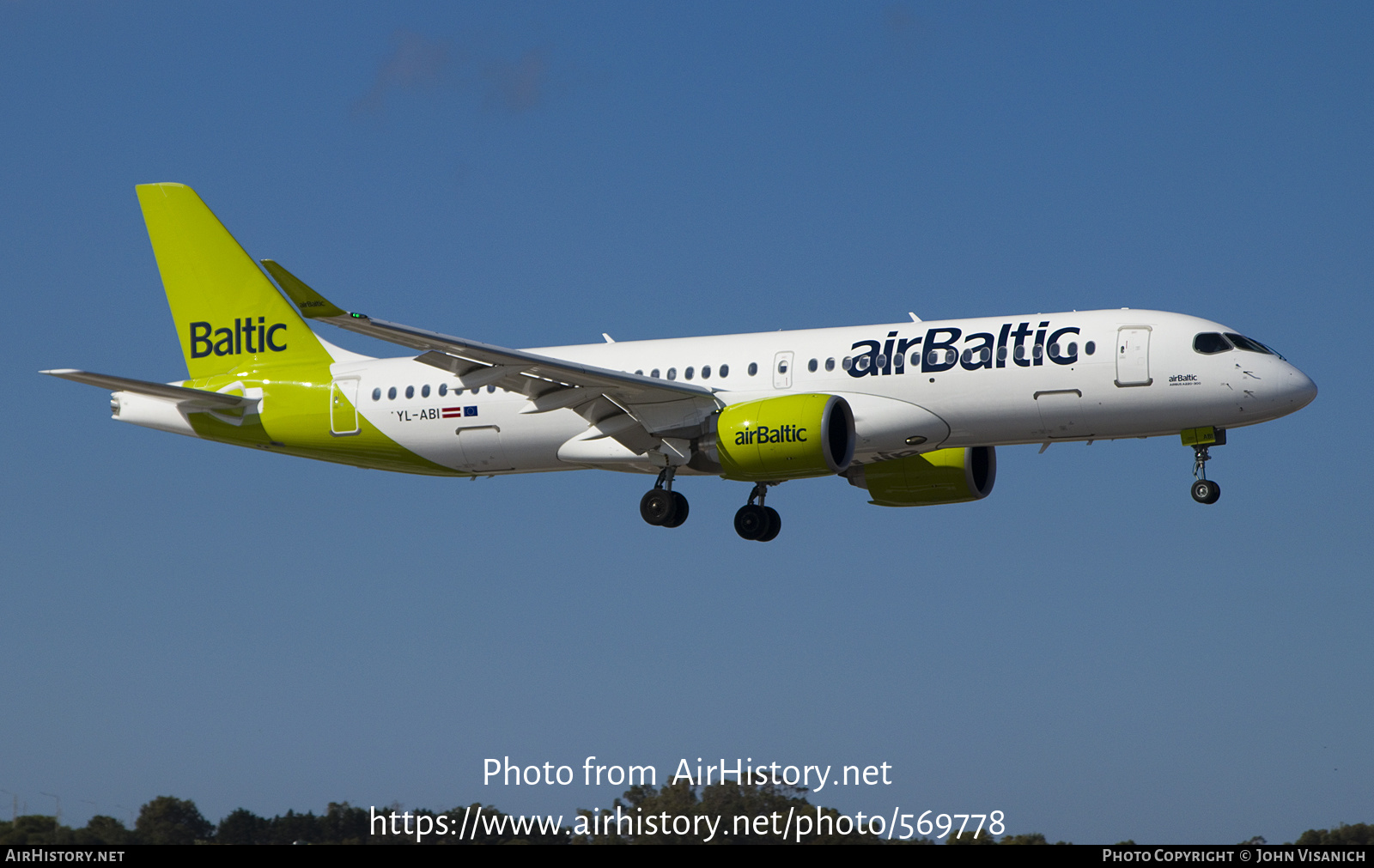 Aircraft Photo of YL-ABI | Airbus A220-371 (BD-500-1A11) | AirBaltic | AirHistory.net #569778