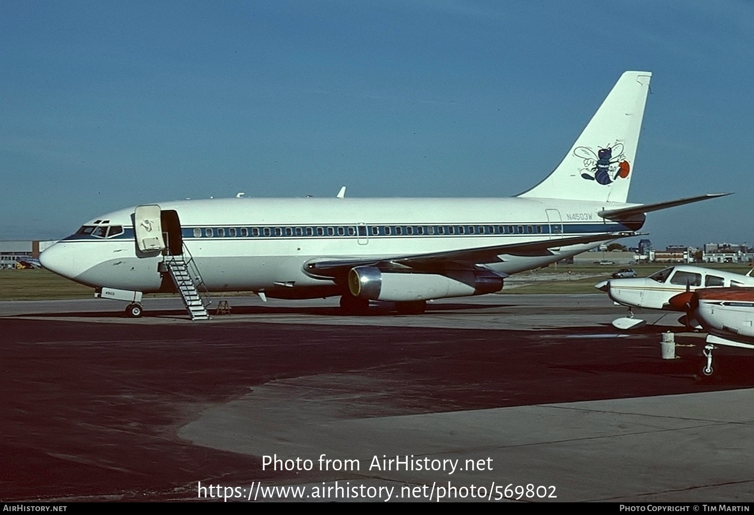 Aircraft Photo of N4503W | Boeing 737-247 | AirHistory.net #569802