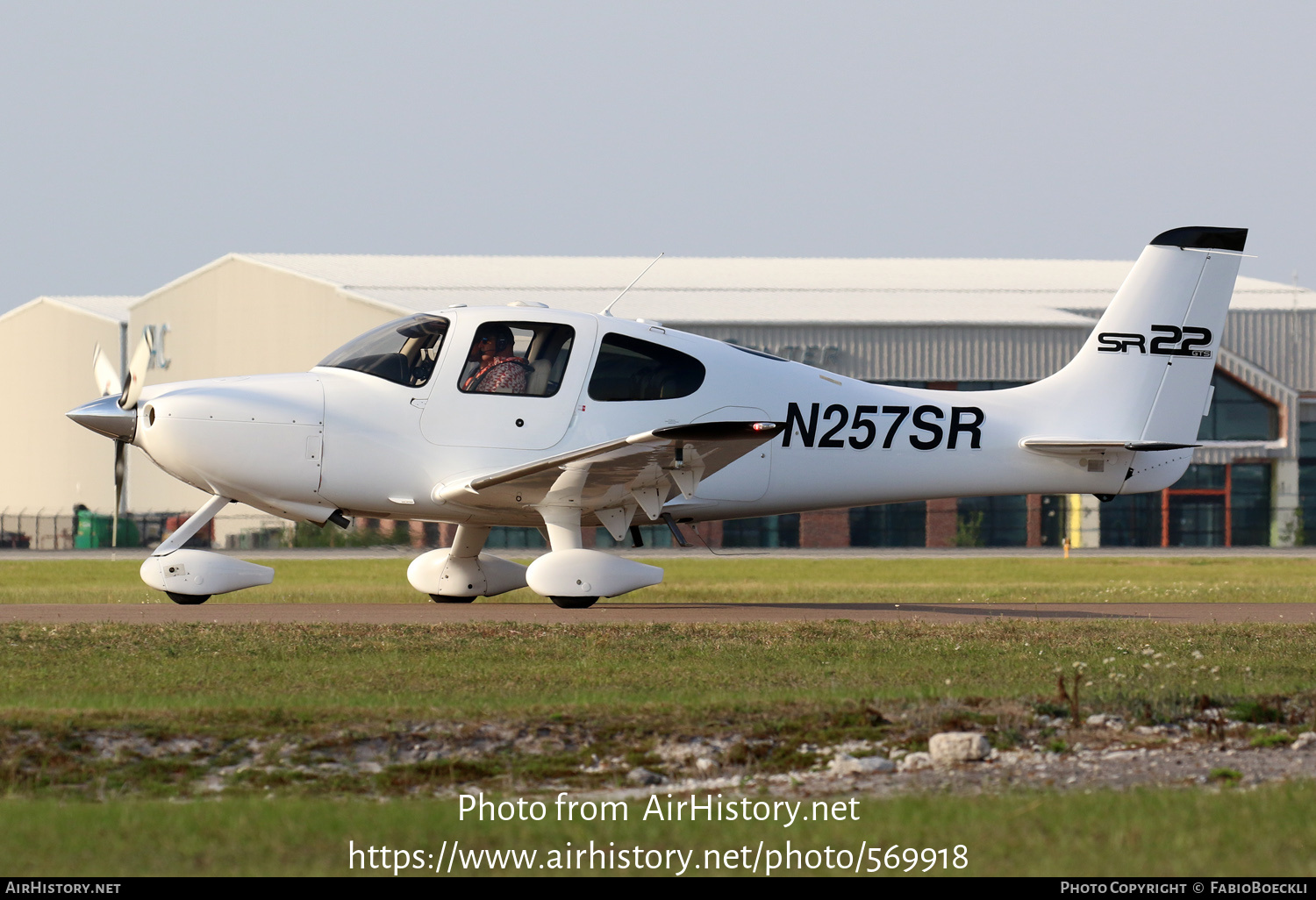 Aircraft Photo of N257SR | Cirrus SR-22 G2-GTS | AirHistory.net #569918