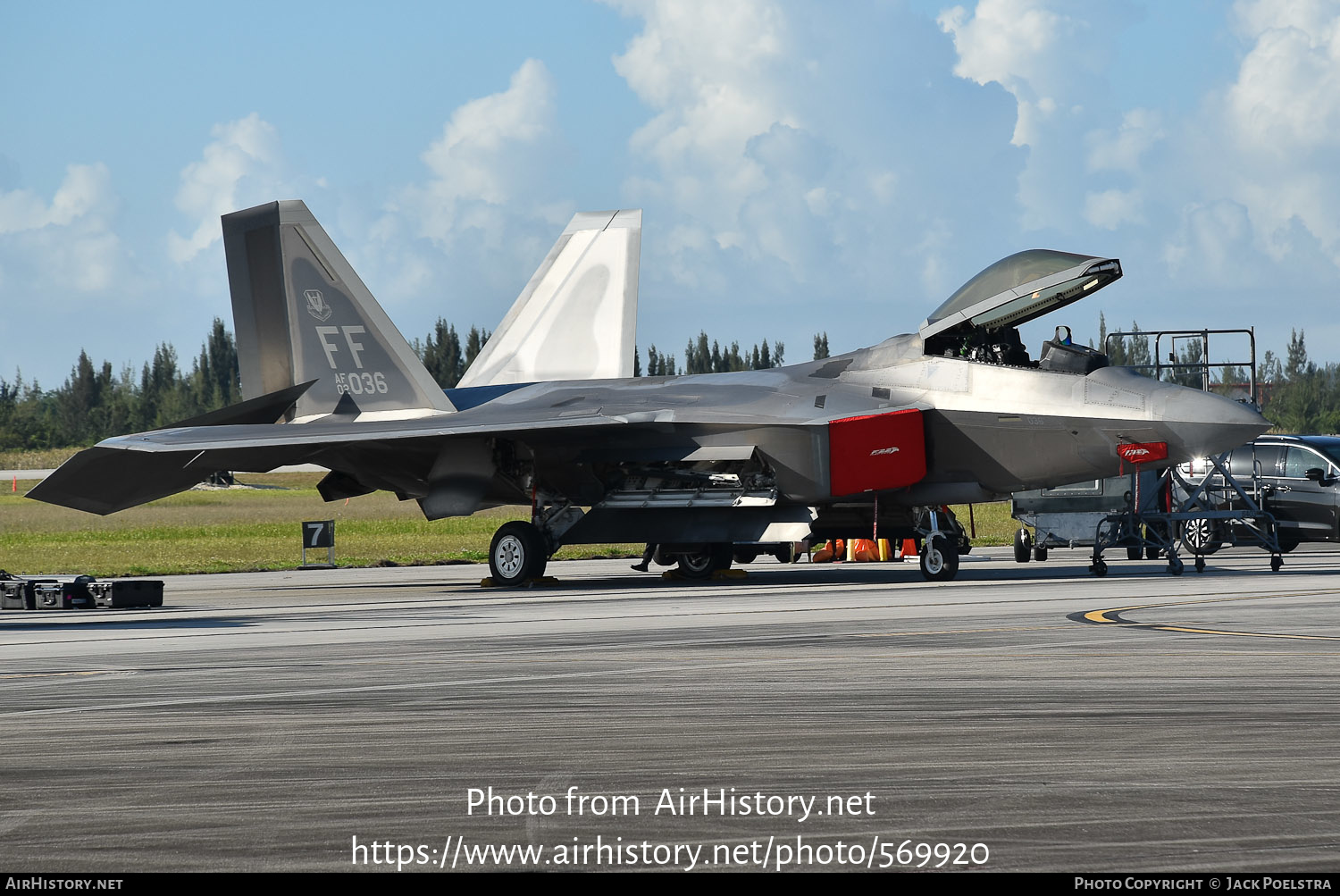 Aircraft Photo of 02-4036 / 02-036 | Lockheed YF-22A Raptor (L-645) | USA - Air Force | AirHistory.net #569920