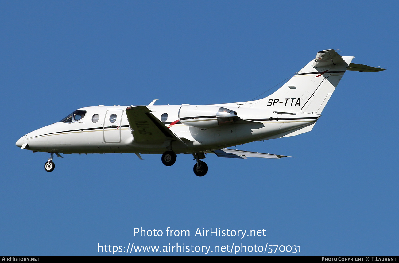 Aircraft Photo of SP-TTA | Raytheon Hawker 400XP | AirHistory.net #570031