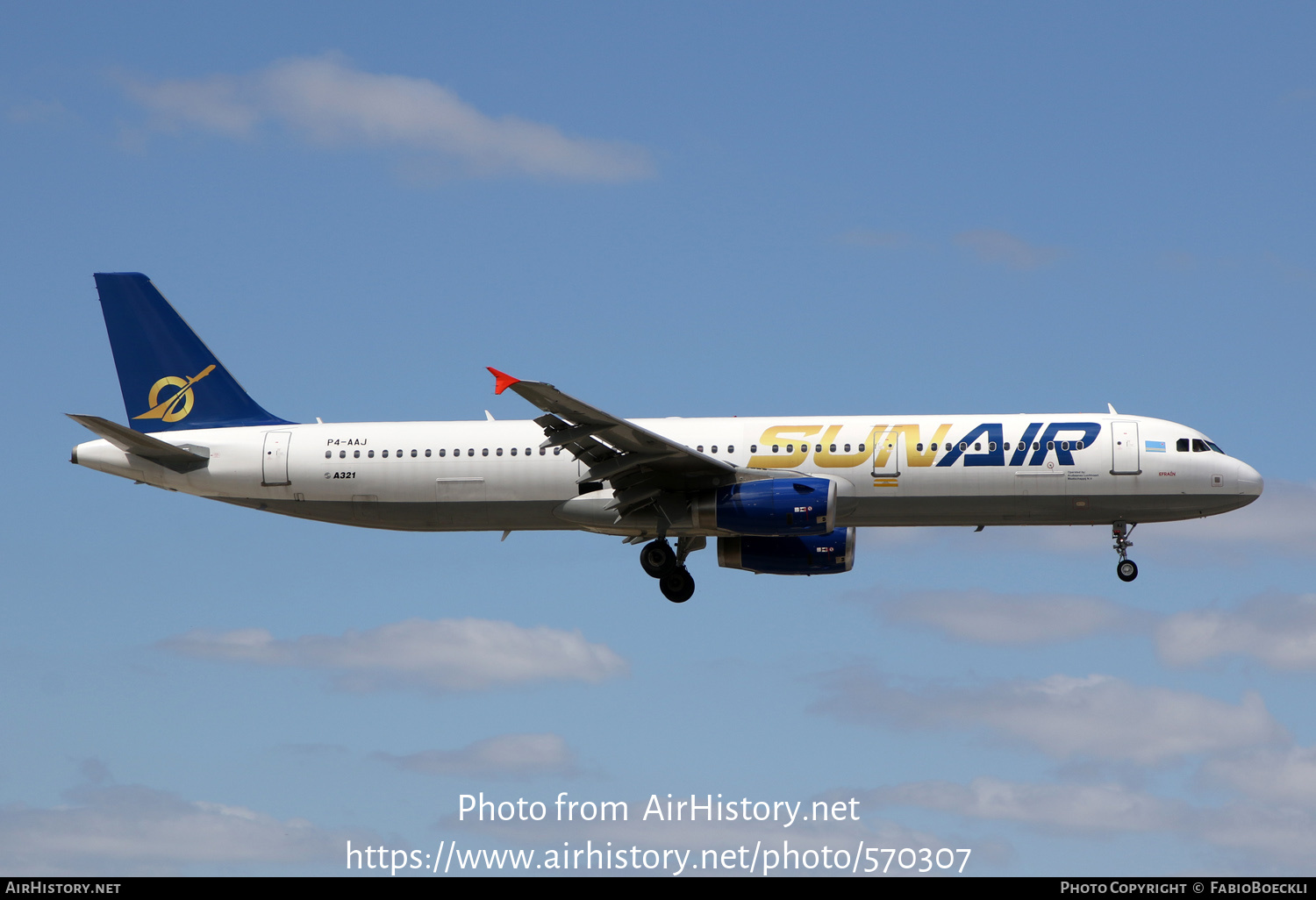 Aircraft Photo of P4-AAJ | Airbus A321-231 | Sun Air | AirHistory.net #570307