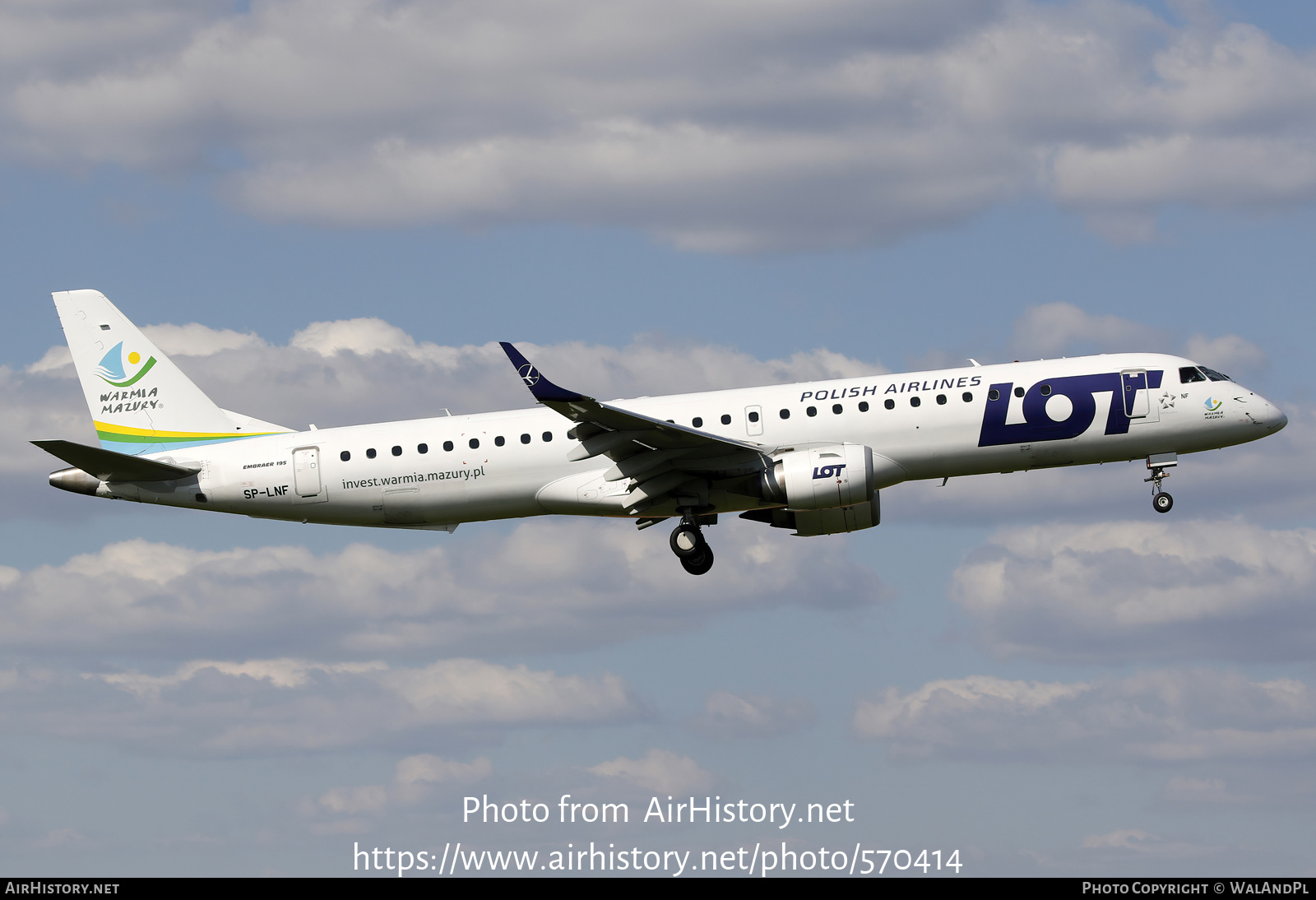 Aircraft Photo of SP-LNF | Embraer 195LR (ERJ-190-200LR) | LOT Polish Airlines - Polskie Linie Lotnicze | AirHistory.net #570414