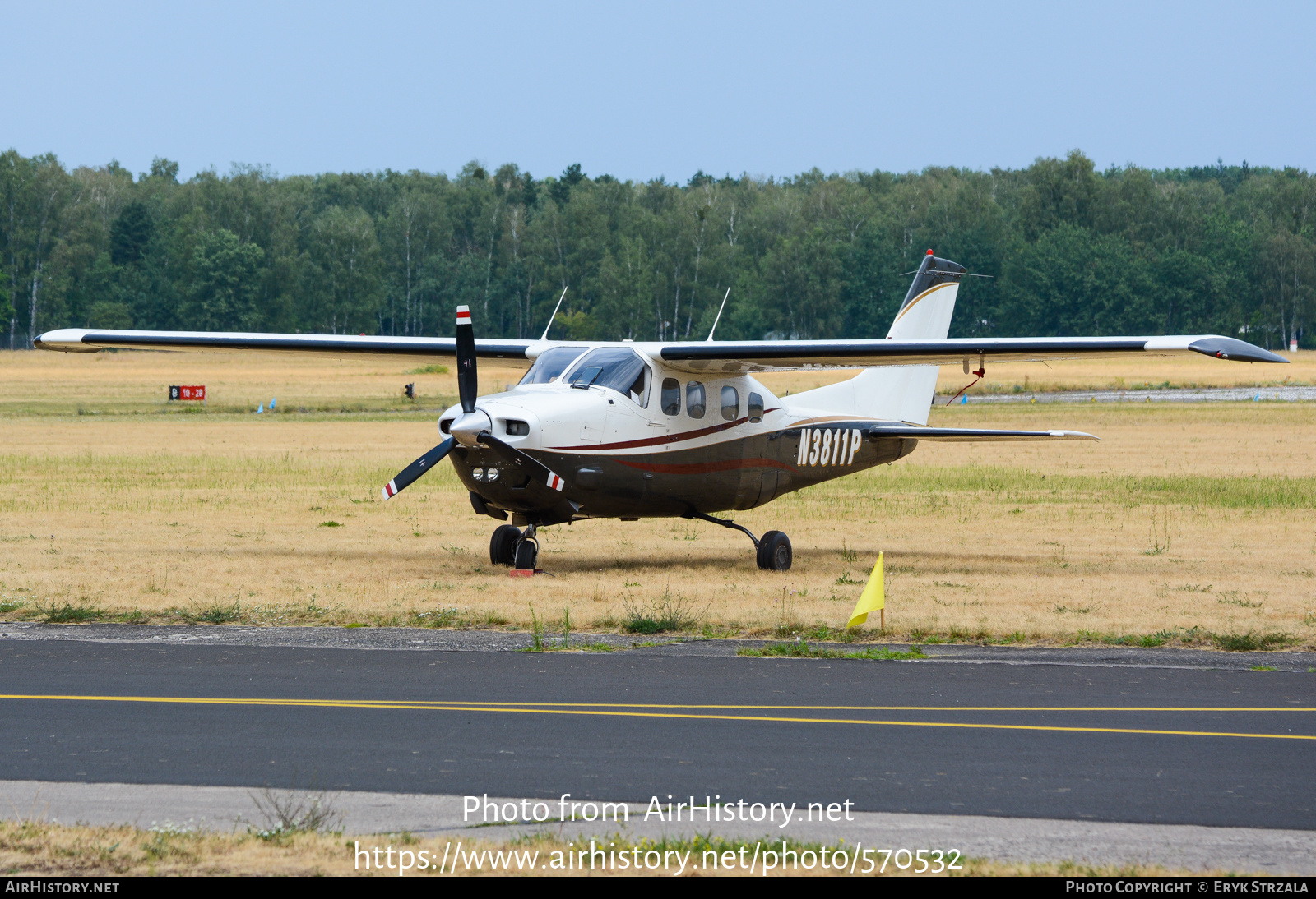 Aircraft Photo of N3811P | Cessna P210N Pressurized Centurion | AirHistory.net #570532