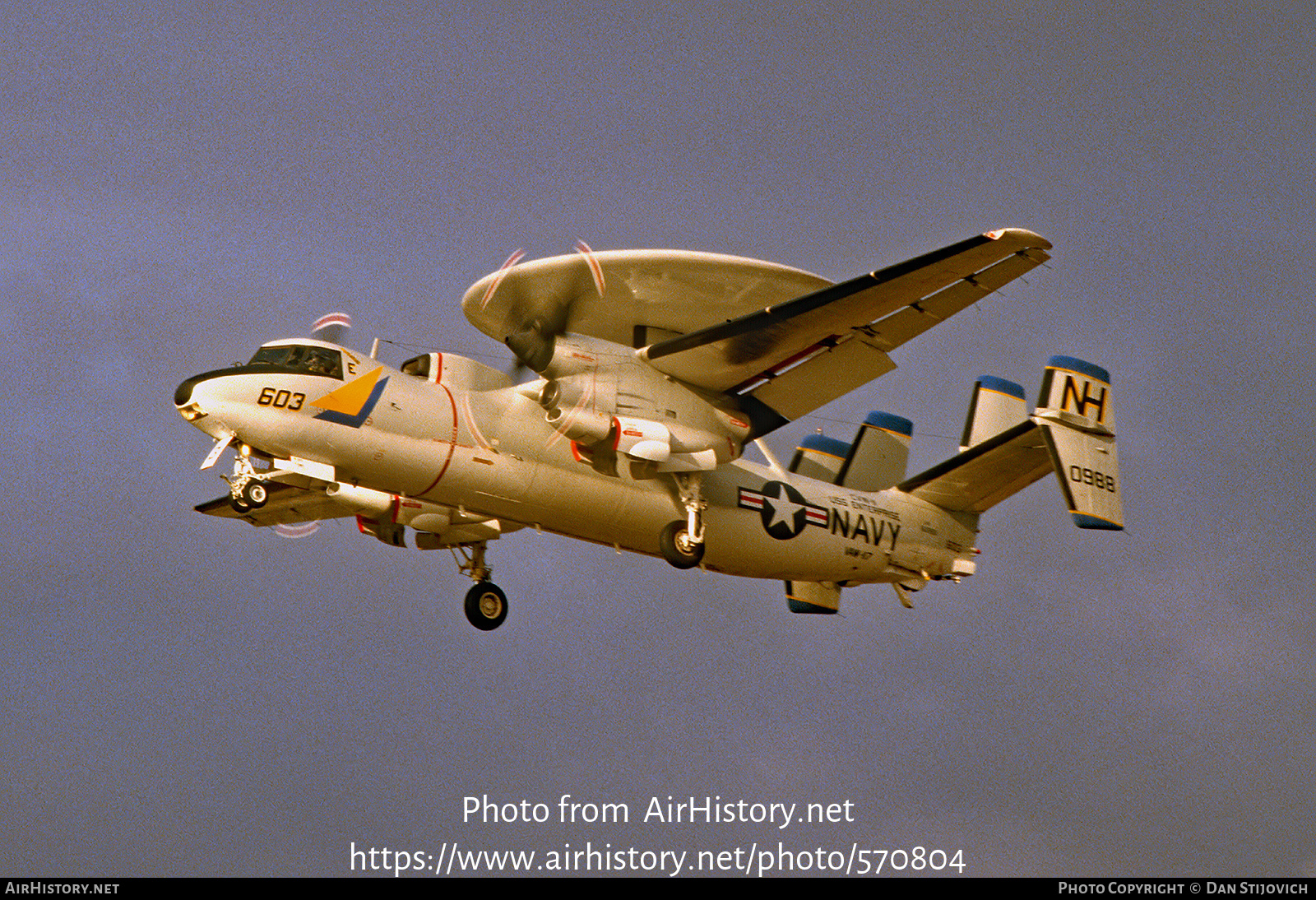 Aircraft Photo of 160988 / 0988 | Grumman E-2C Hawkeye | USA - Navy | AirHistory.net #570804