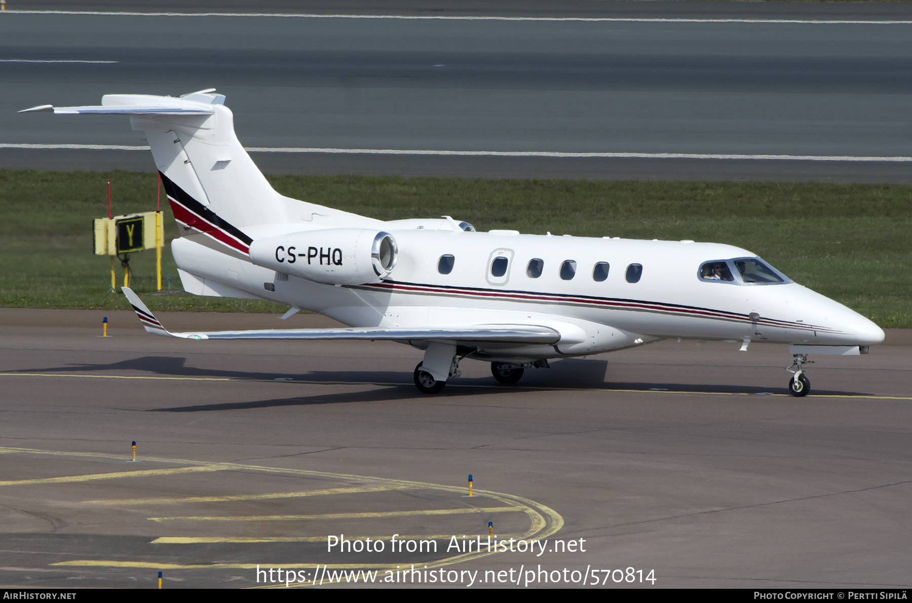 Aircraft Photo of CS-PHQ | Embraer EMB-505 Phenom 300 | AirHistory.net #570814