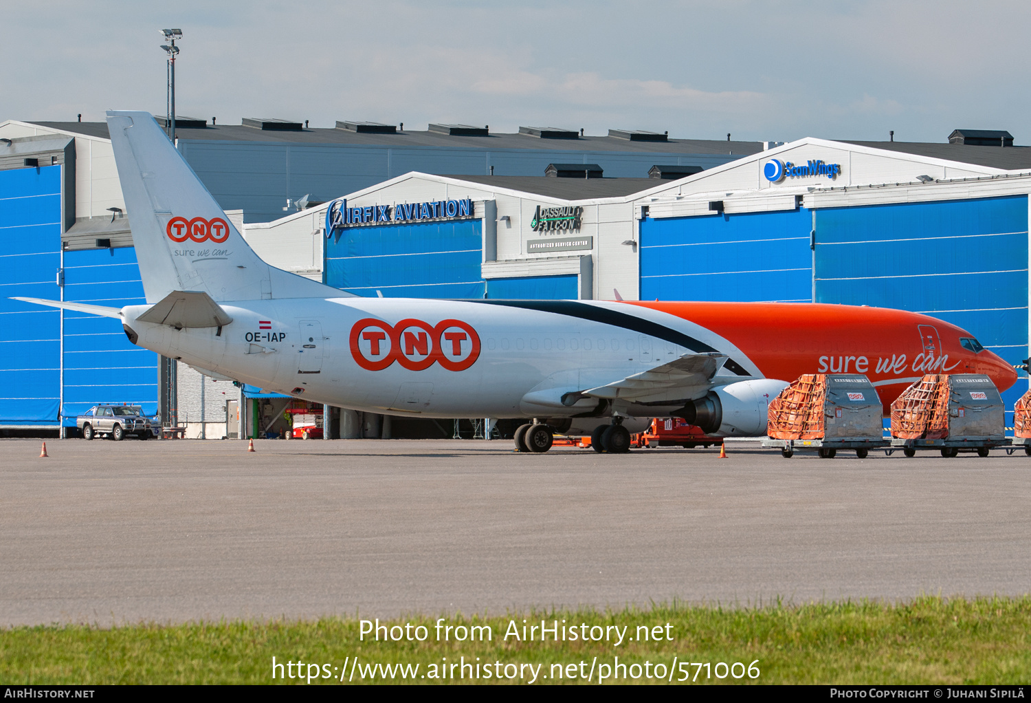 Aircraft Photo of OE-IAP | Boeing 737-4M0(BDSF) | TNT Airways | AirHistory.net #571006