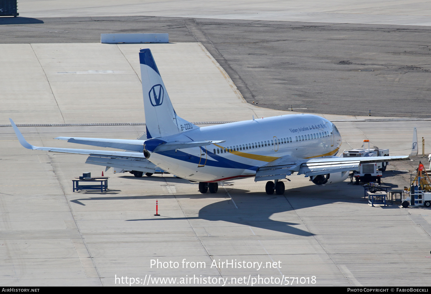 Aircraft Photo of B-222U | Boeing 737-3H6 | Victory Aviation | AirHistory.net #571018