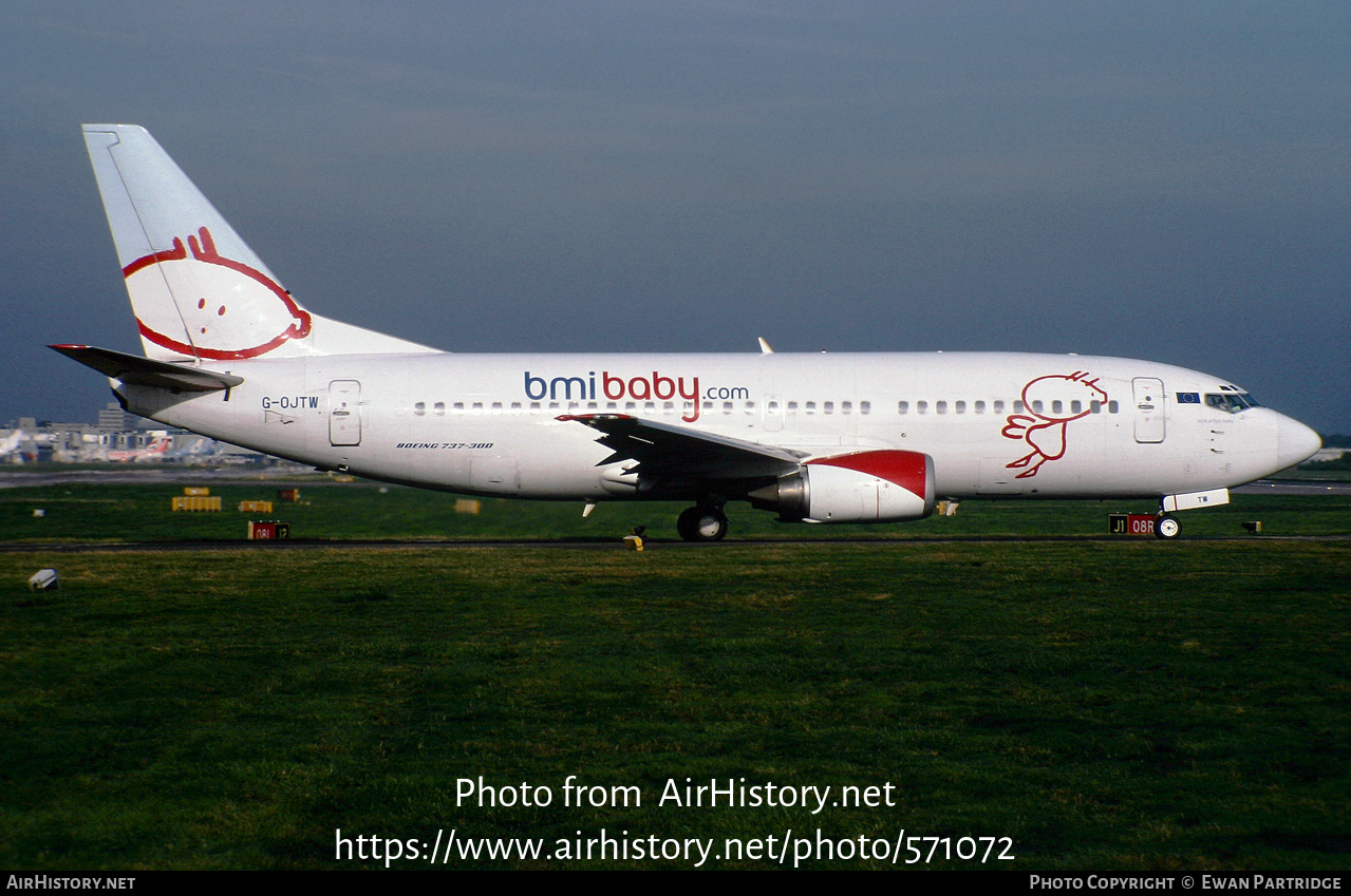 Aircraft Photo of G-OJTW | Boeing 737-36N | Bmibaby | AirHistory.net #571072