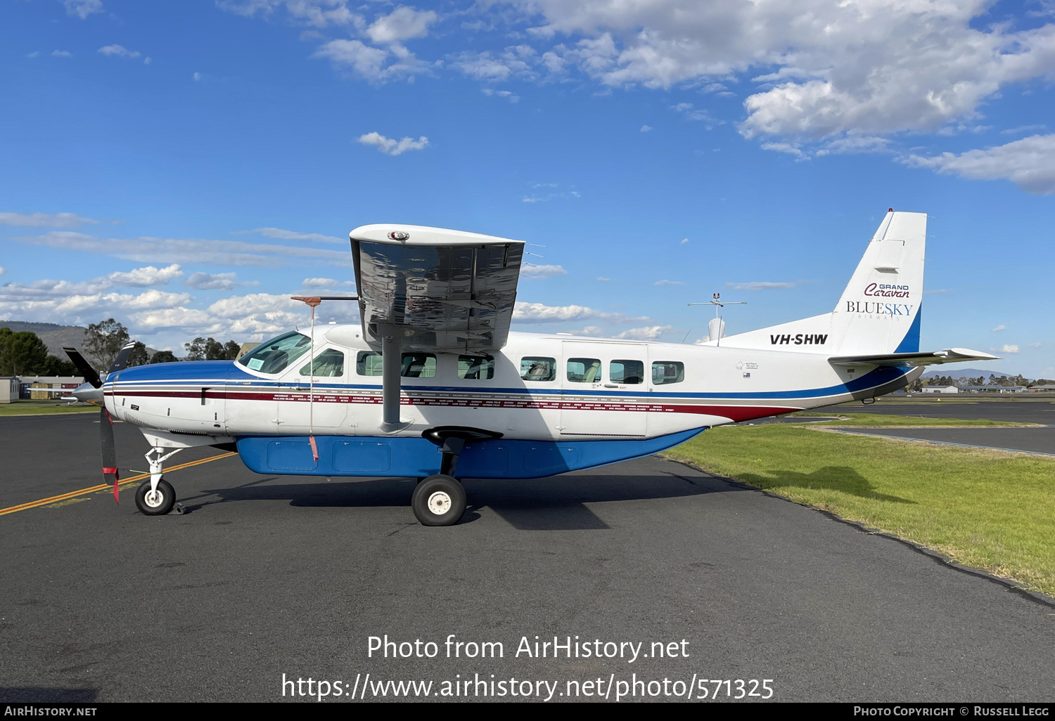 Aircraft Photo of VH-SHW | Cessna 208B Grand Caravan | Blue Sky Airways | AirHistory.net #571325