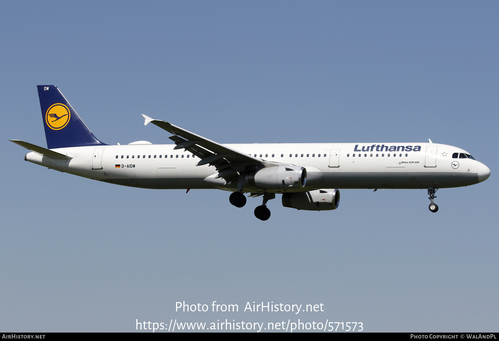 Aircraft Photo of D-AIDW | Airbus A321-231 | Lufthansa | AirHistory.net #571573