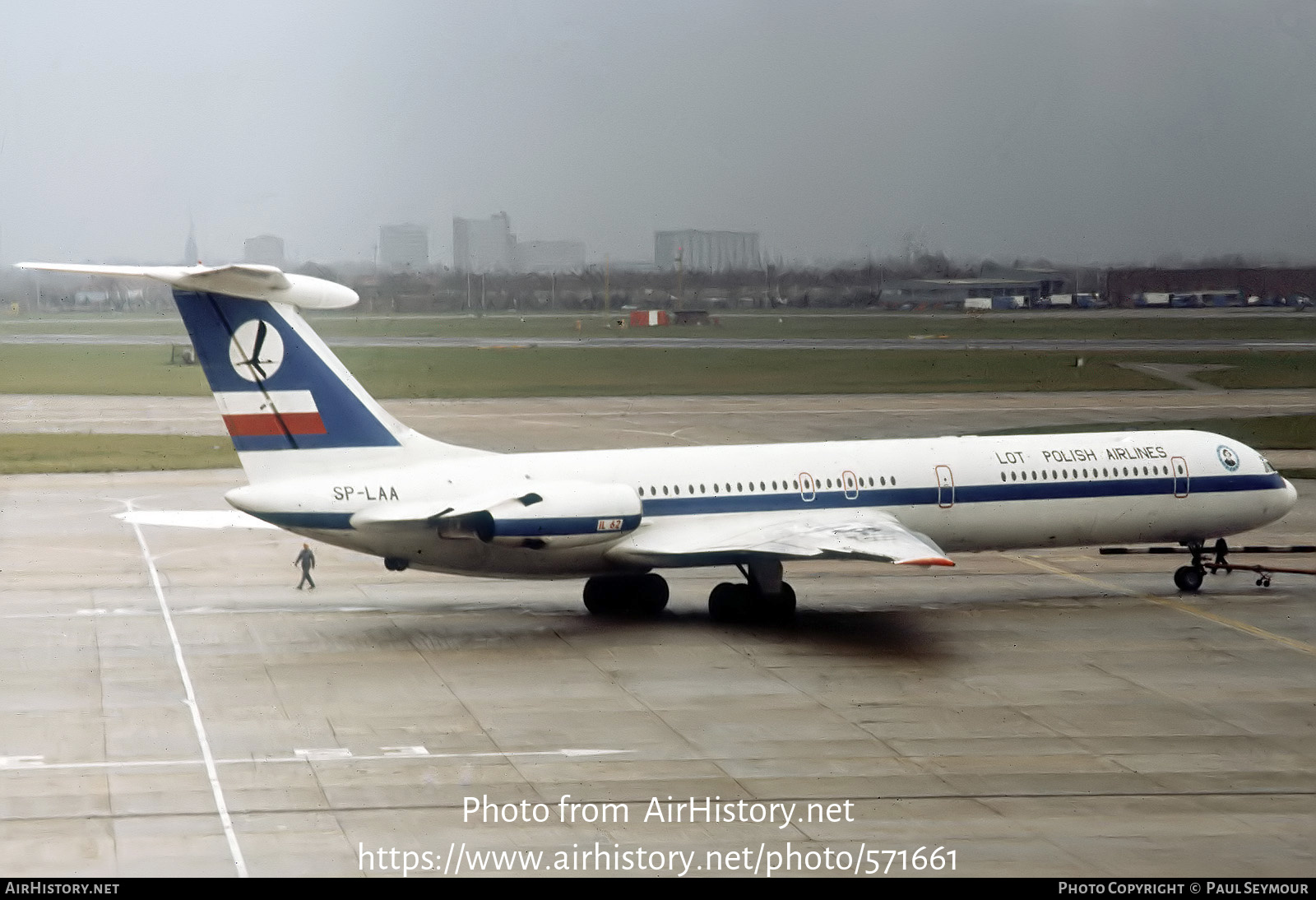 Aircraft Photo of SP-LAA | Ilyushin Il-62 | LOT Polish Airlines - Polskie Linie Lotnicze | AirHistory.net #571661