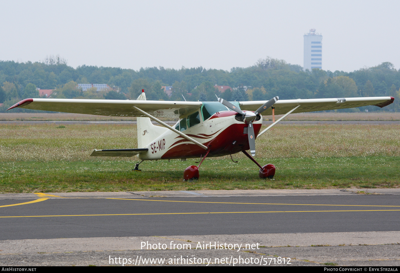 Aircraft Photo of SE-MIP | Cessna A185E Skywagon | AirHistory.net #571812