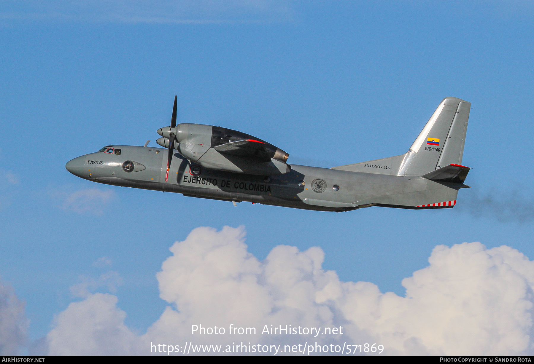 Aircraft Photo of EJC-1146 | Antonov An-32A | Colombia - Army | AirHistory.net #571869