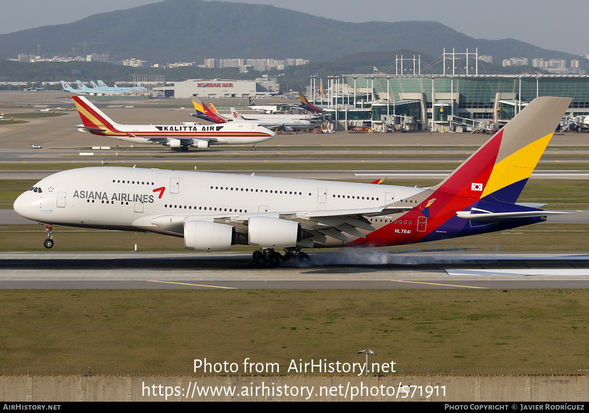 Aircraft Photo of HL7641 | Airbus A380-841 | Asiana Airlines | AirHistory.net #571911