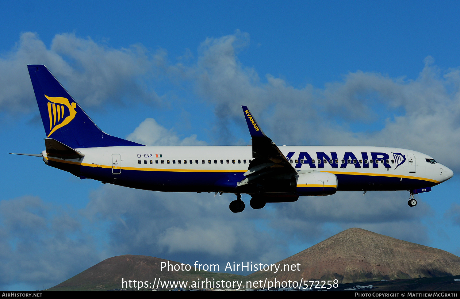 Aircraft Photo of EI-EVZ | Boeing 737-8AS | Ryanair | AirHistory.net #572258