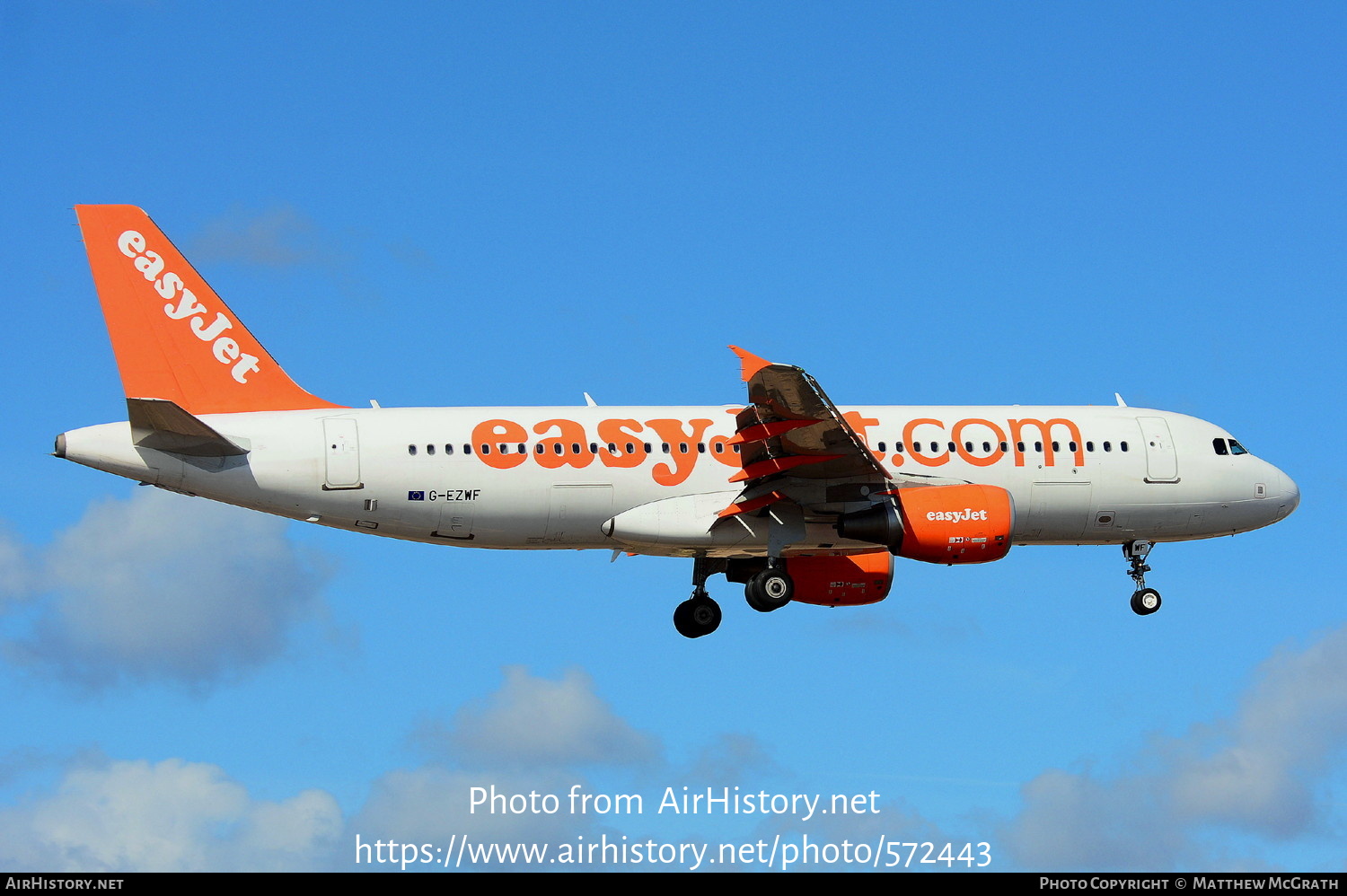 Aircraft Photo of G-EZWF | Airbus A320-214 | EasyJet | AirHistory.net #572443