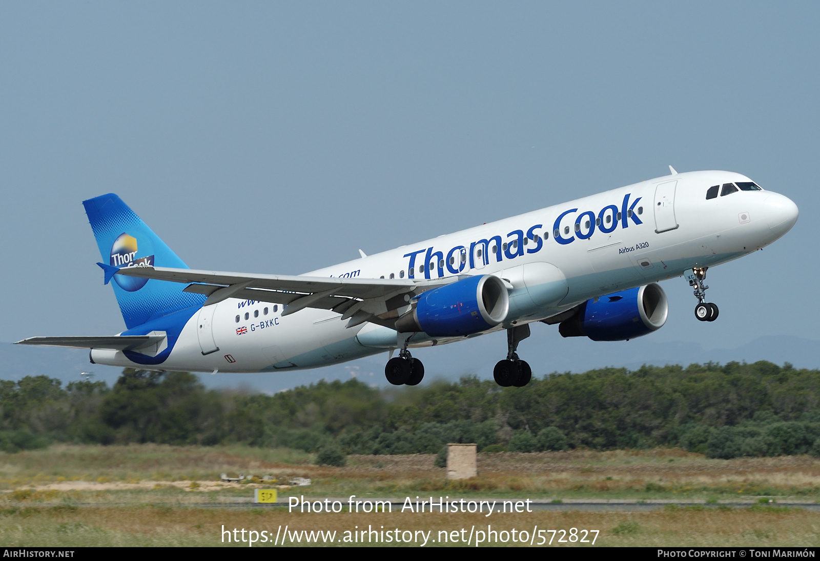 Aircraft Photo of G-BXKC | Airbus A320-214 | Thomas Cook Airlines | AirHistory.net #572827