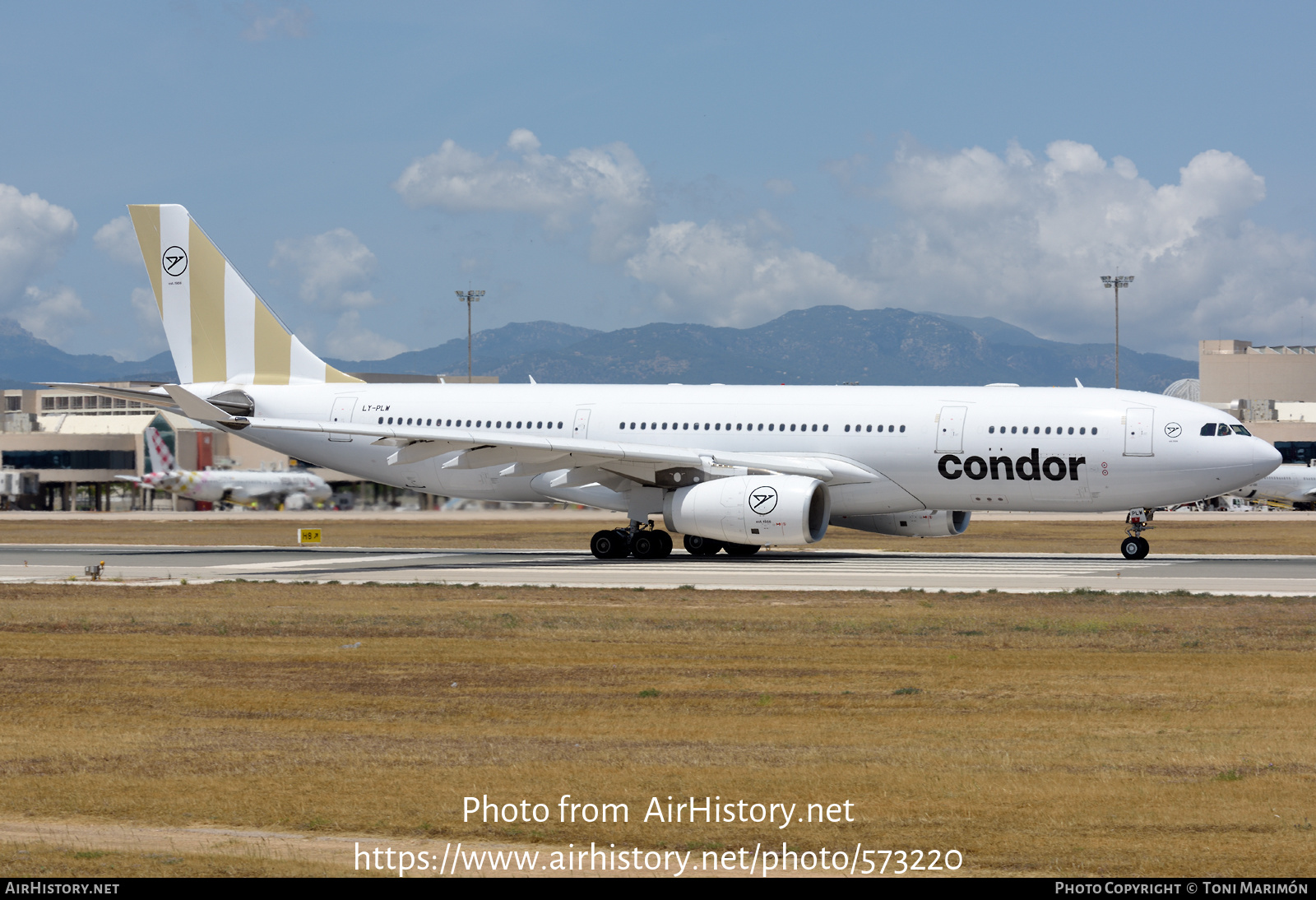 Aircraft Photo of LY-PLW | Airbus A330-243 | Condor Flugdienst | AirHistory.net #573220