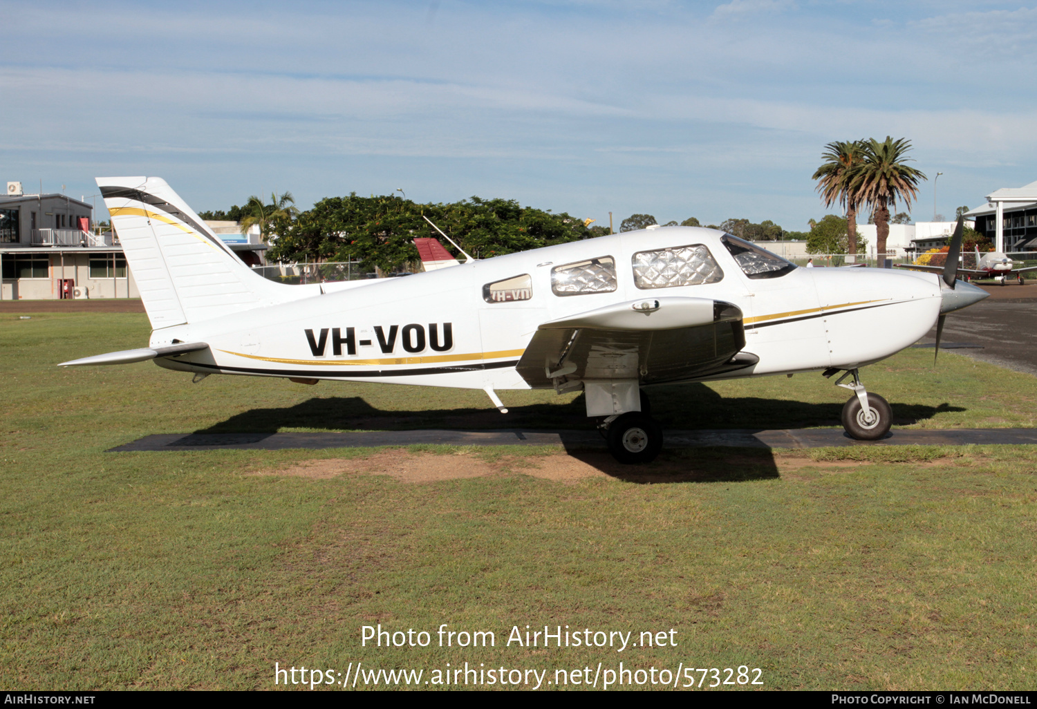 Aircraft Photo of VH-VOU | Piper PA-28-181 Archer III | AirHistory.net #573282