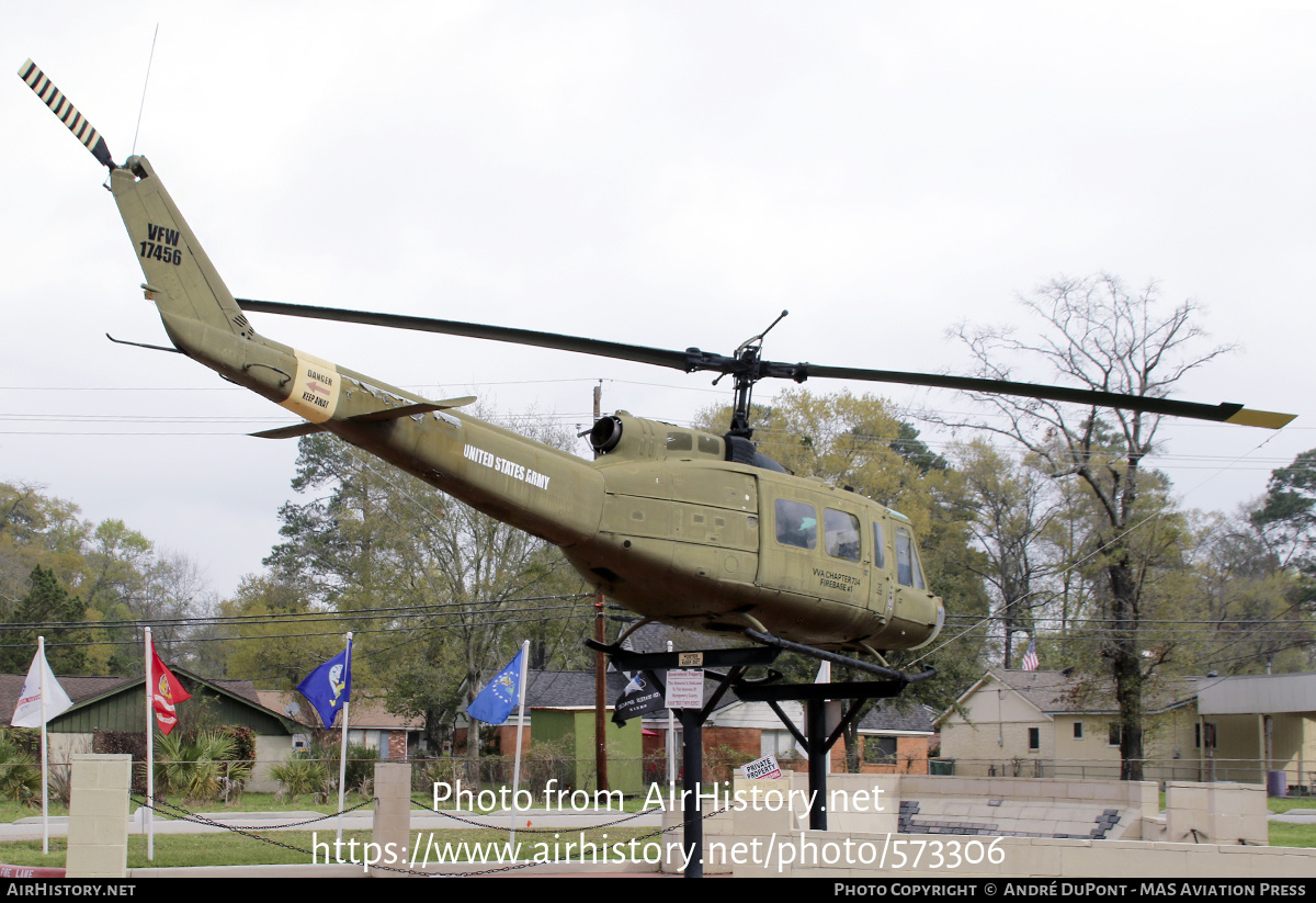 Aircraft Photo of 67-17456 / 17456 | Bell UH-1H Iroquois | USA - Army | AirHistory.net #573306