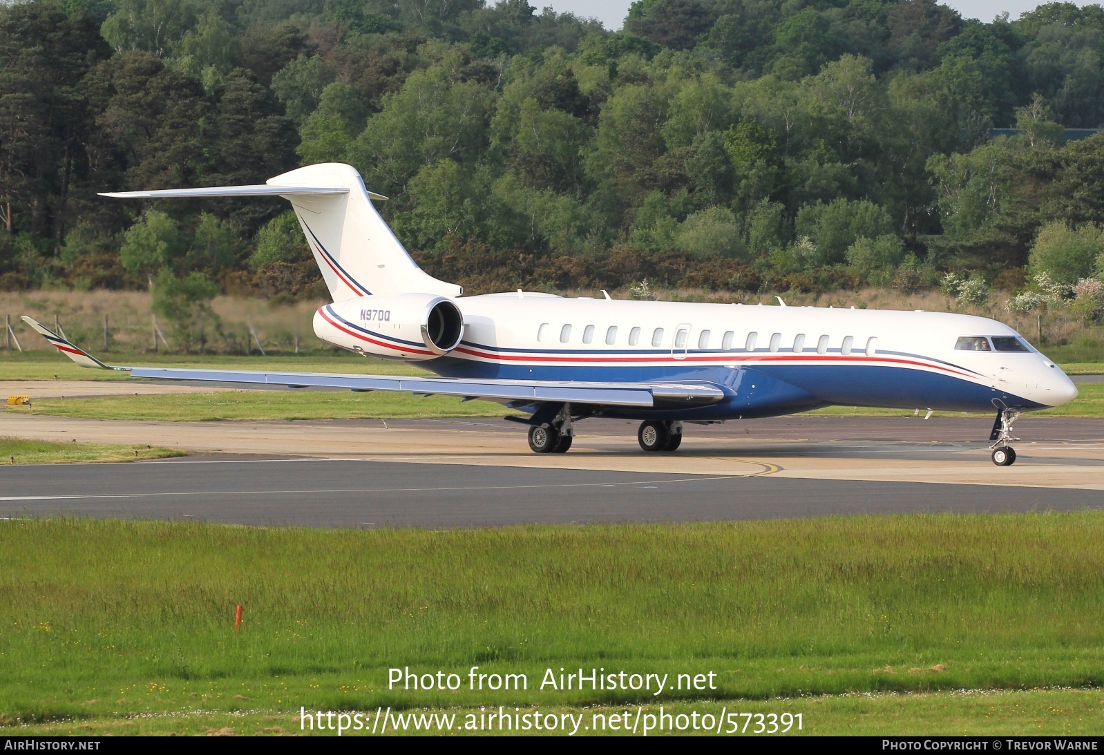 Aircraft Photo of N97DQ | Bombardier Global 7500 (BD-700-2A12) | AirHistory.net #573391