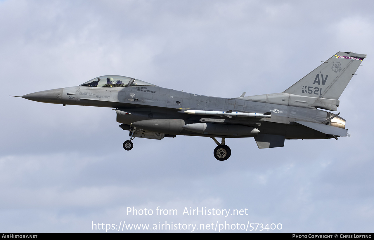 Aircraft Photo of 88-0521 / AF88-521 | General Dynamics F-16CM Fighting Falcon | USA - Air Force | AirHistory.net #573400