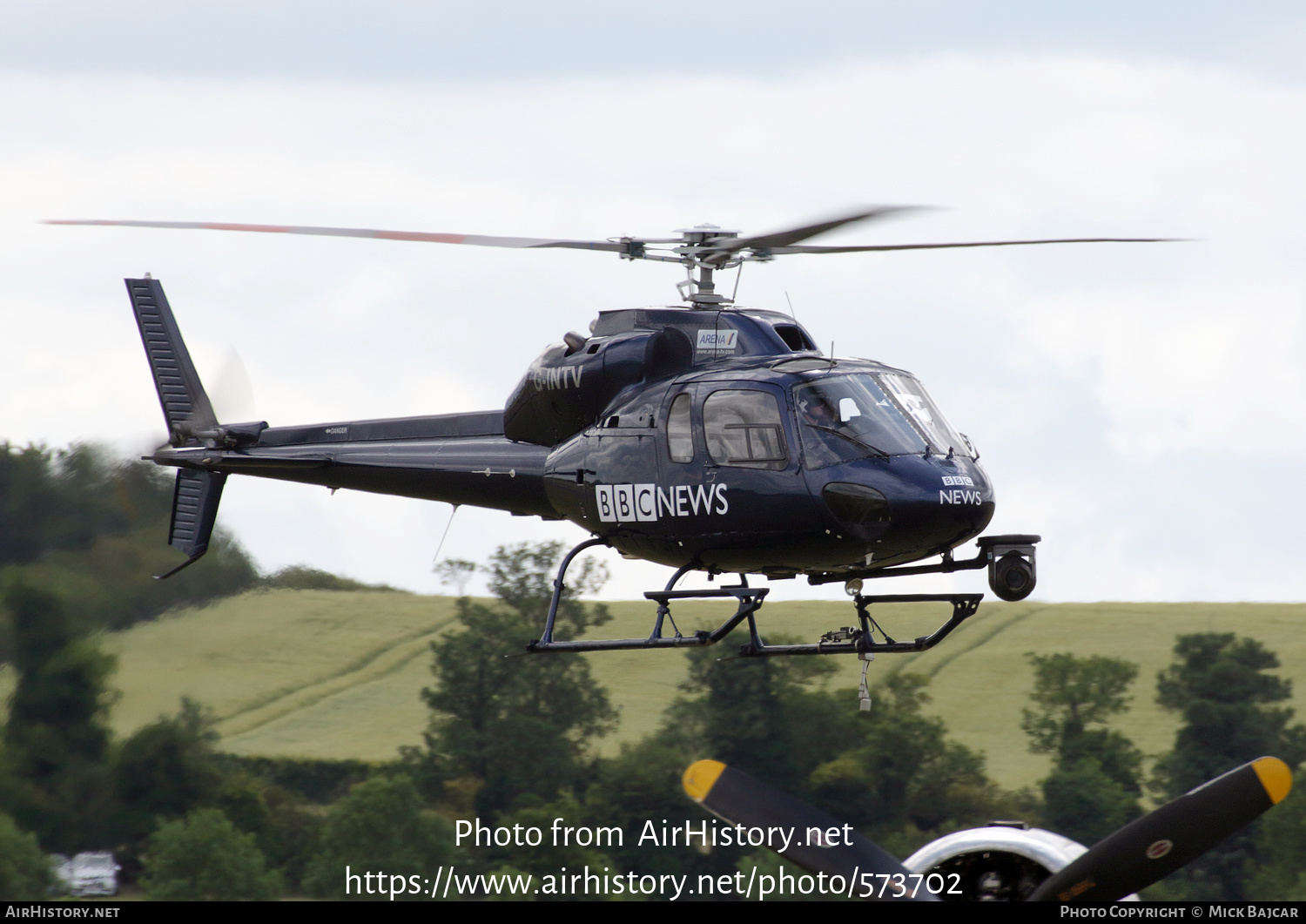 Aircraft Photo of G-INTV | Aerospatiale AS-355F-2 Ecureuil 2 | BBC News | AirHistory.net #573702