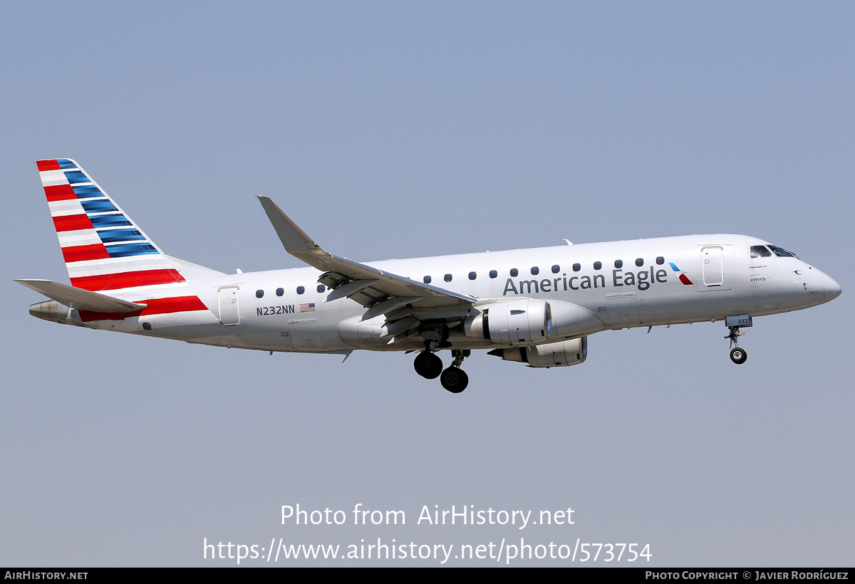 Aircraft Photo of N232NN | Embraer 175LR (ERJ-170-200LR) | American Eagle | AirHistory.net #573754