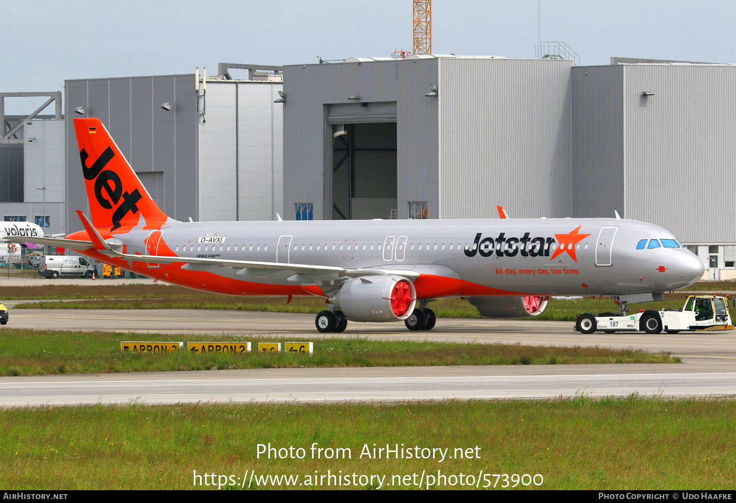 Aircraft Photo of D-AVXI / VH-OFW | Airbus A321-251NX | Jetstar Airways | AirHistory.net #573900