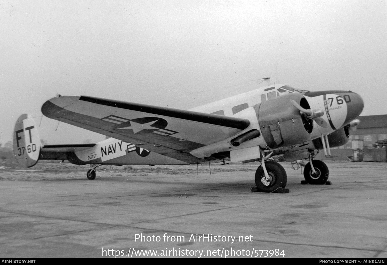 Aircraft Photo of 23760 | Beech SNB-5 Navigator | USA - Navy | AirHistory.net #573984