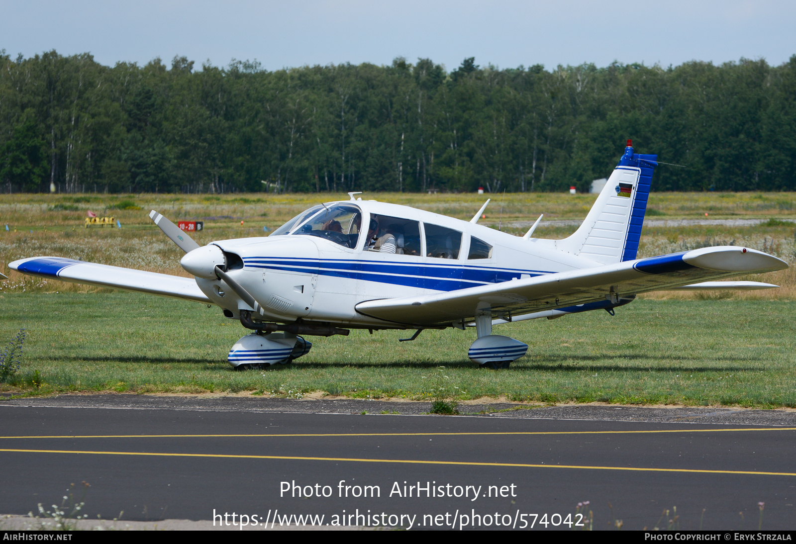 Aircraft Photo of D-EDKU | Piper PA-28-180 Cherokee Challenger | AirHistory.net #574042