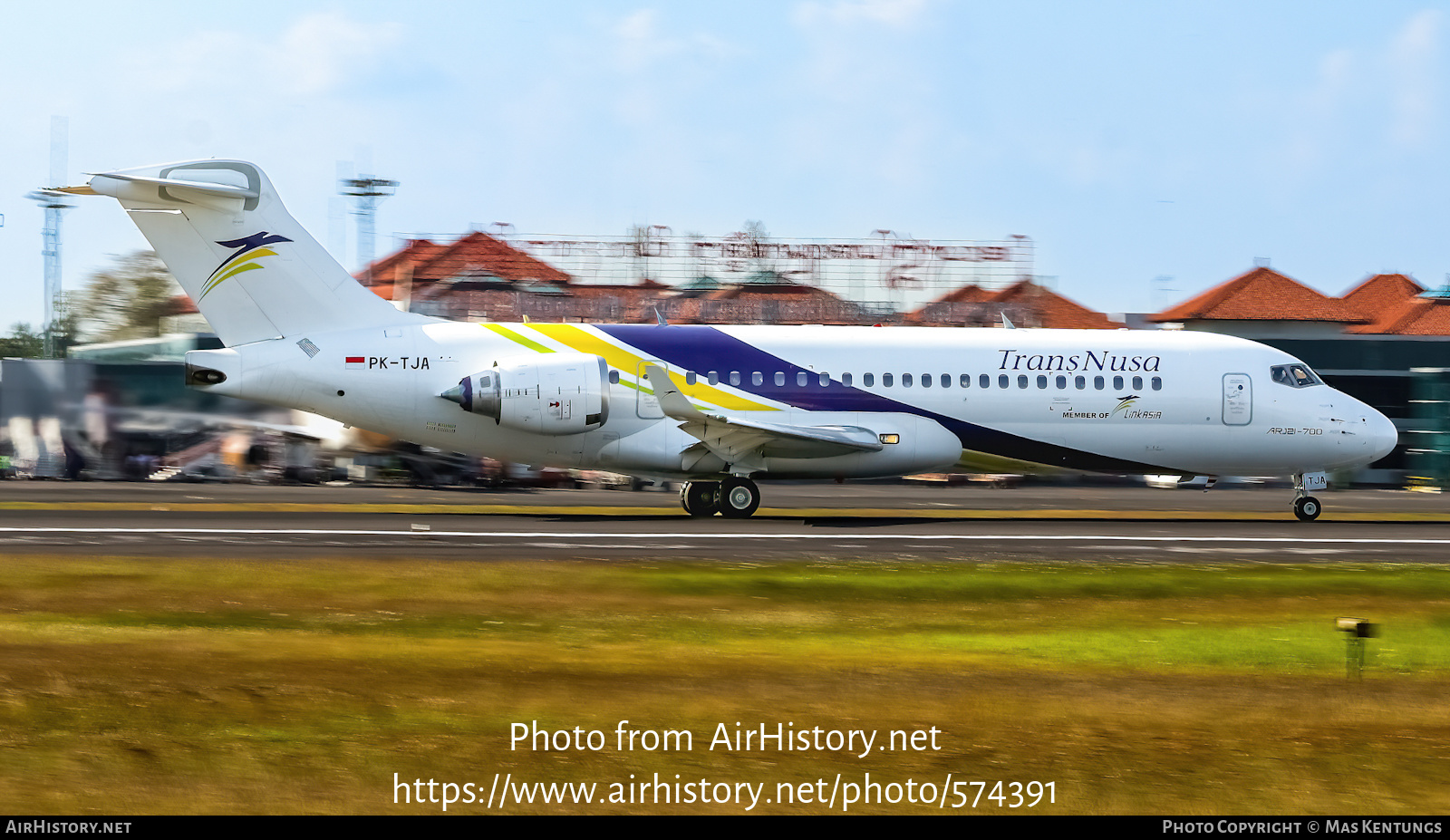 Aircraft Photo of PK-TJA | COMAC ARJ21-700 Xiangfeng | TransNusa Aviation | AirHistory.net #574391