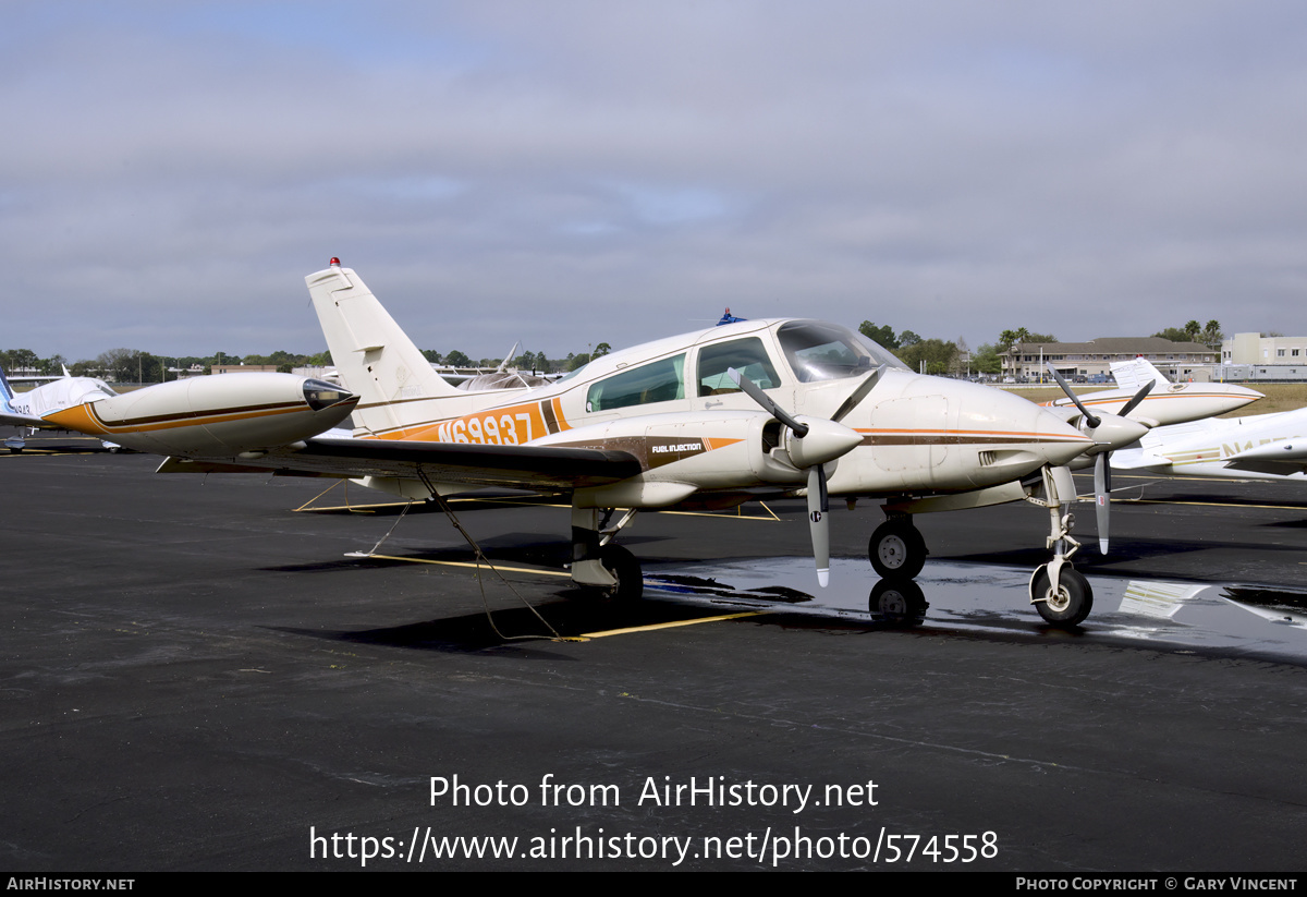 Aircraft Photo of N69937 | Cessna 310Q | AirHistory.net #574558