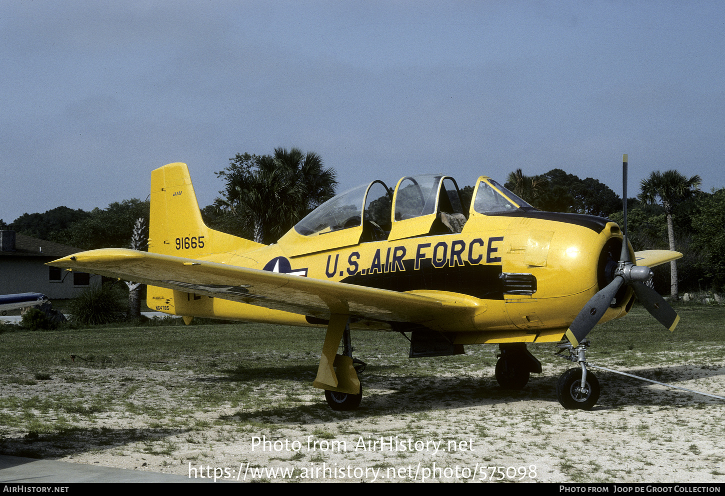 Aircraft Photo of N64785 / 91665 | North American T-28B Trojan | AIU - Aviation Insurance Unlimited | USA - Air Force | AirHistory.net #575098