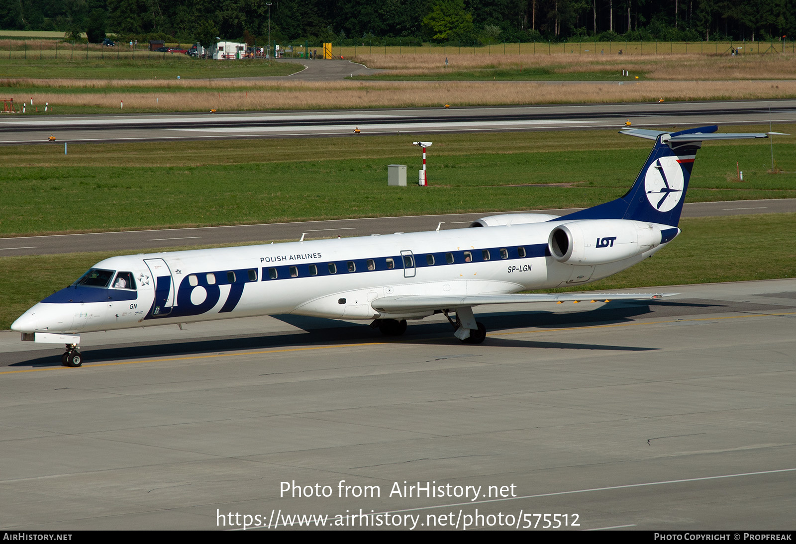 Aircraft Photo of SP-LGN | Embraer ERJ-145MP (EMB-145MP) | LOT Polish Airlines - Polskie Linie Lotnicze | AirHistory.net #575512