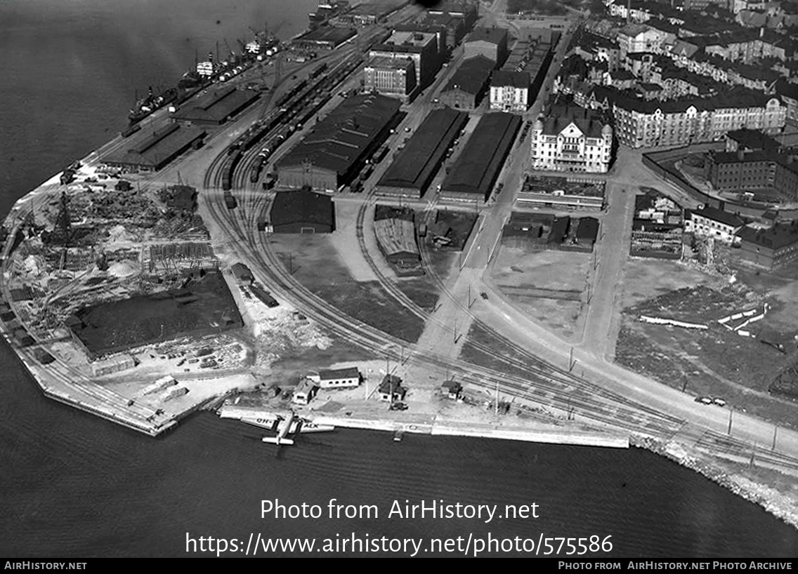 Airport photo of Helsinki - Katajanokka Seaplane (closed) in Finland | AirHistory.net #575586