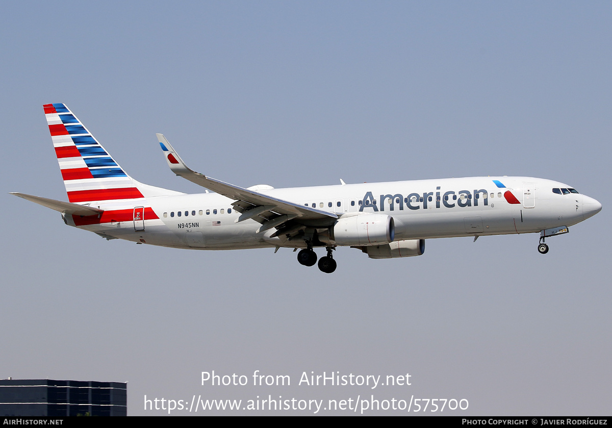 Aircraft Photo of N945NN | Boeing 737-823 | American Airlines | AirHistory.net #575700