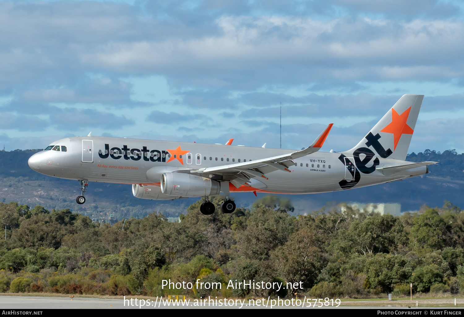 Aircraft Photo of VH-YXQ | Airbus A320-232 | Jetstar Airways | AirHistory.net #575819