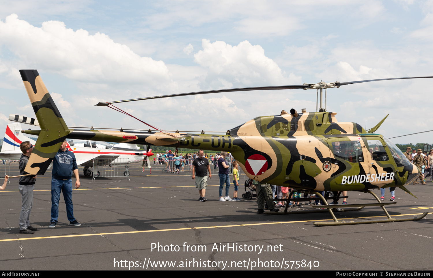 Aircraft Photo of 3C-OH | Bell OH-58B Kiowa (206A-1) | Austria - Air Force | AirHistory.net #575840