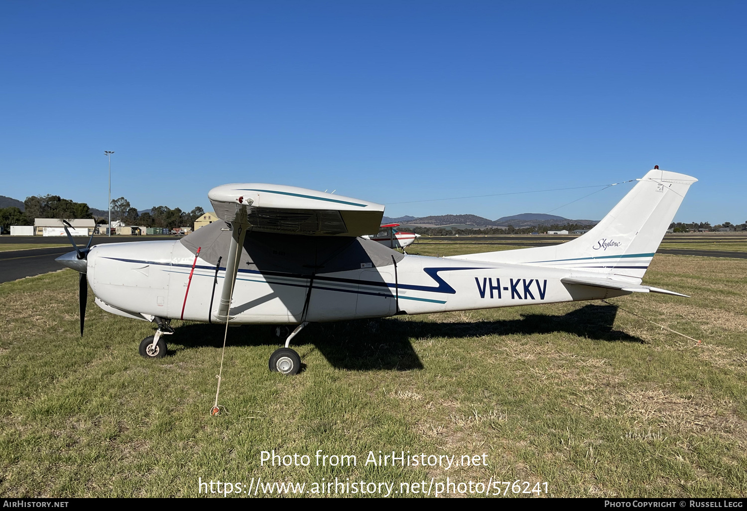 Aircraft Photo of VH-KKV | Cessna R182 Skylane RG | AirHistory.net #576241