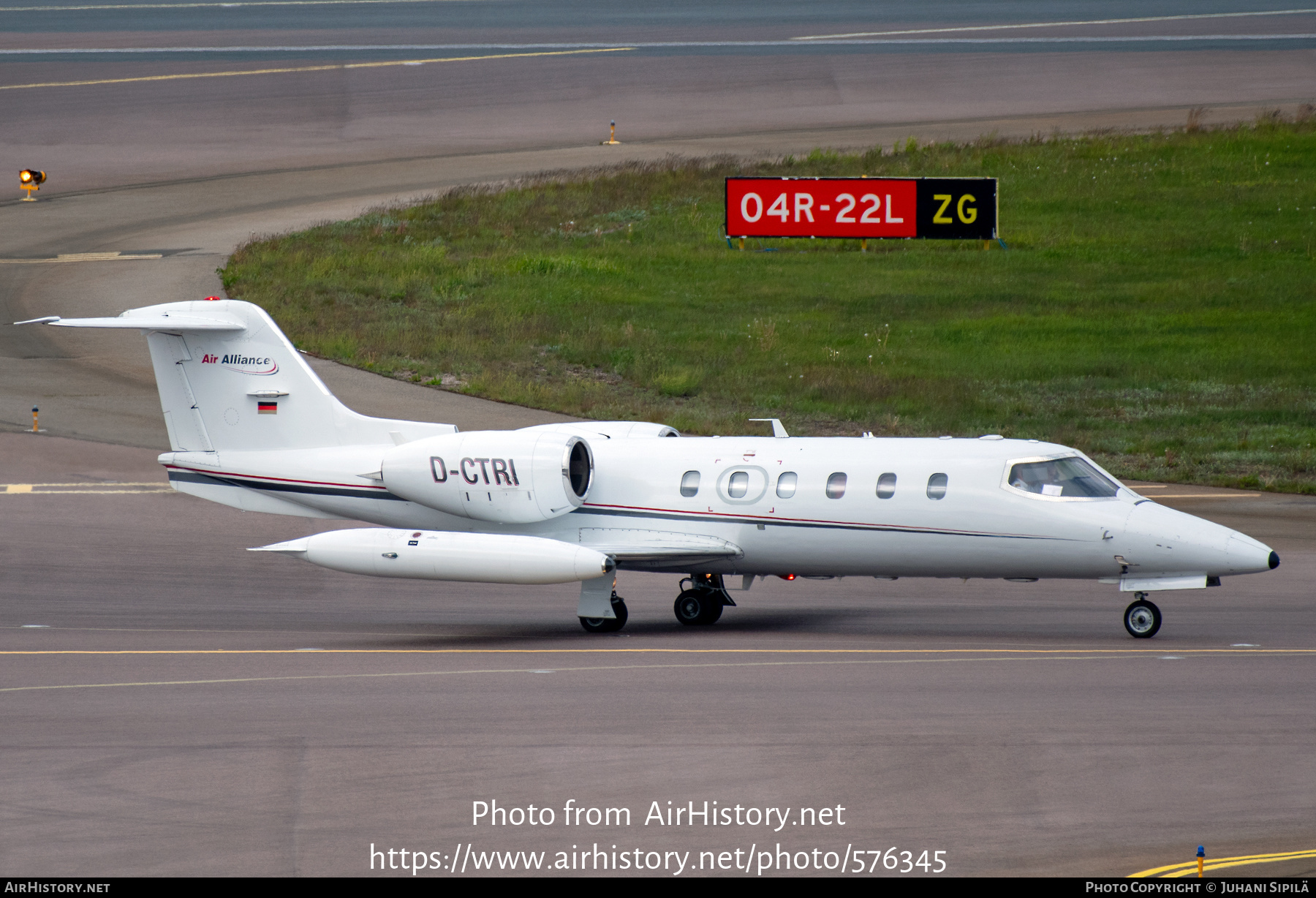 Aircraft Photo of D-CTRI | Gates Learjet 35A | Air Alliance | AirHistory.net #576345