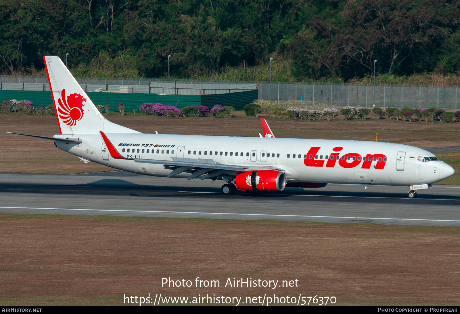 Aircraft Photo of PK-LHI | Boeing 737-9GP/ER | Lion Air | AirHistory.net #576370