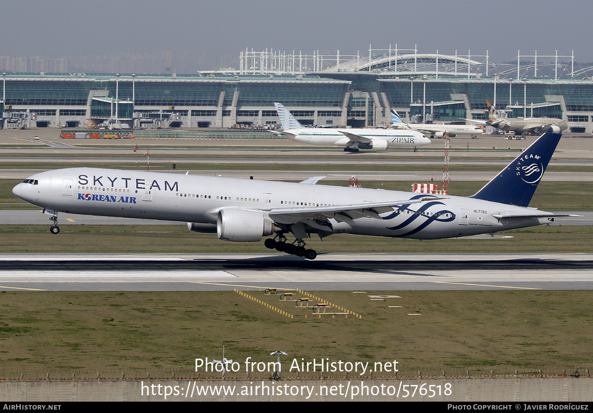 Aircraft Photo of HL7783 | Boeing 777-3B5/ER | Korean Air | AirHistory.net #576518