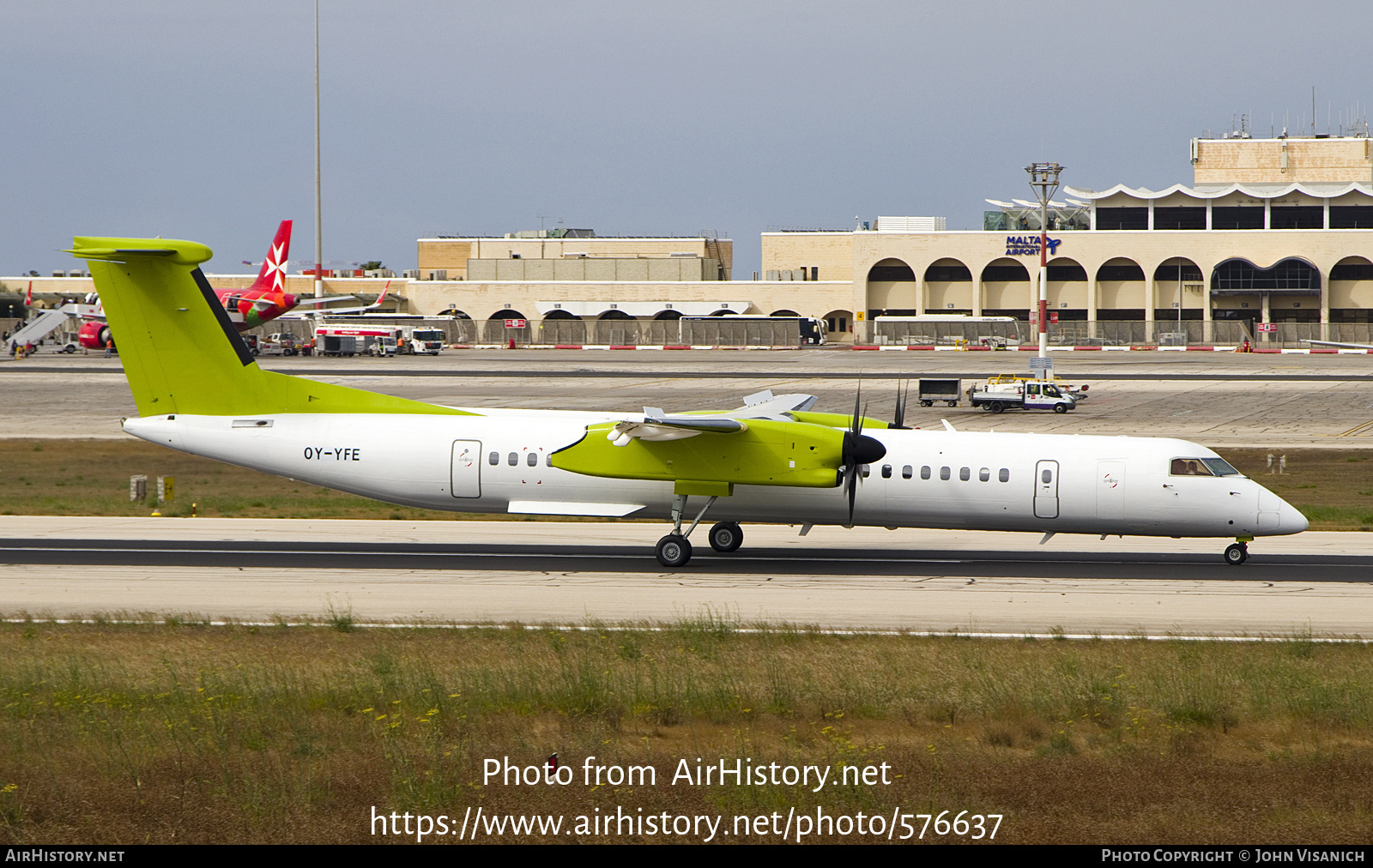 Aircraft Photo of OY-YFE | Bombardier DHC-8-402 Dash 8 | AirHistory.net #576637