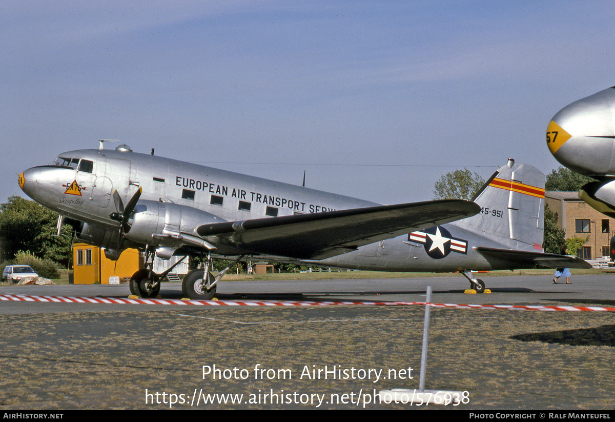 Aircraft Photo of 45-951 | Douglas C-47B Skytrain | USA - Air Force | AirHistory.net #576938