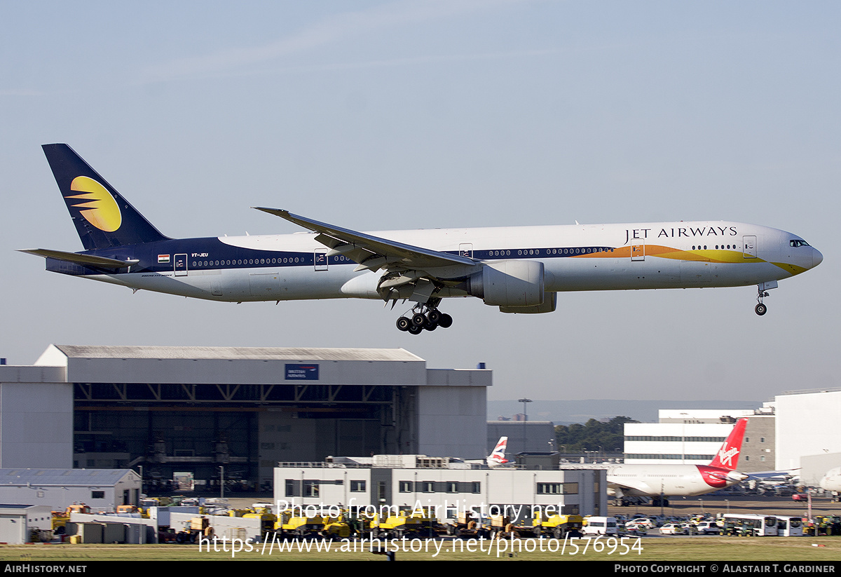 Aircraft Photo of VT-JEU | Boeing 777-35R/ER | Jet Airways | AirHistory.net #576954