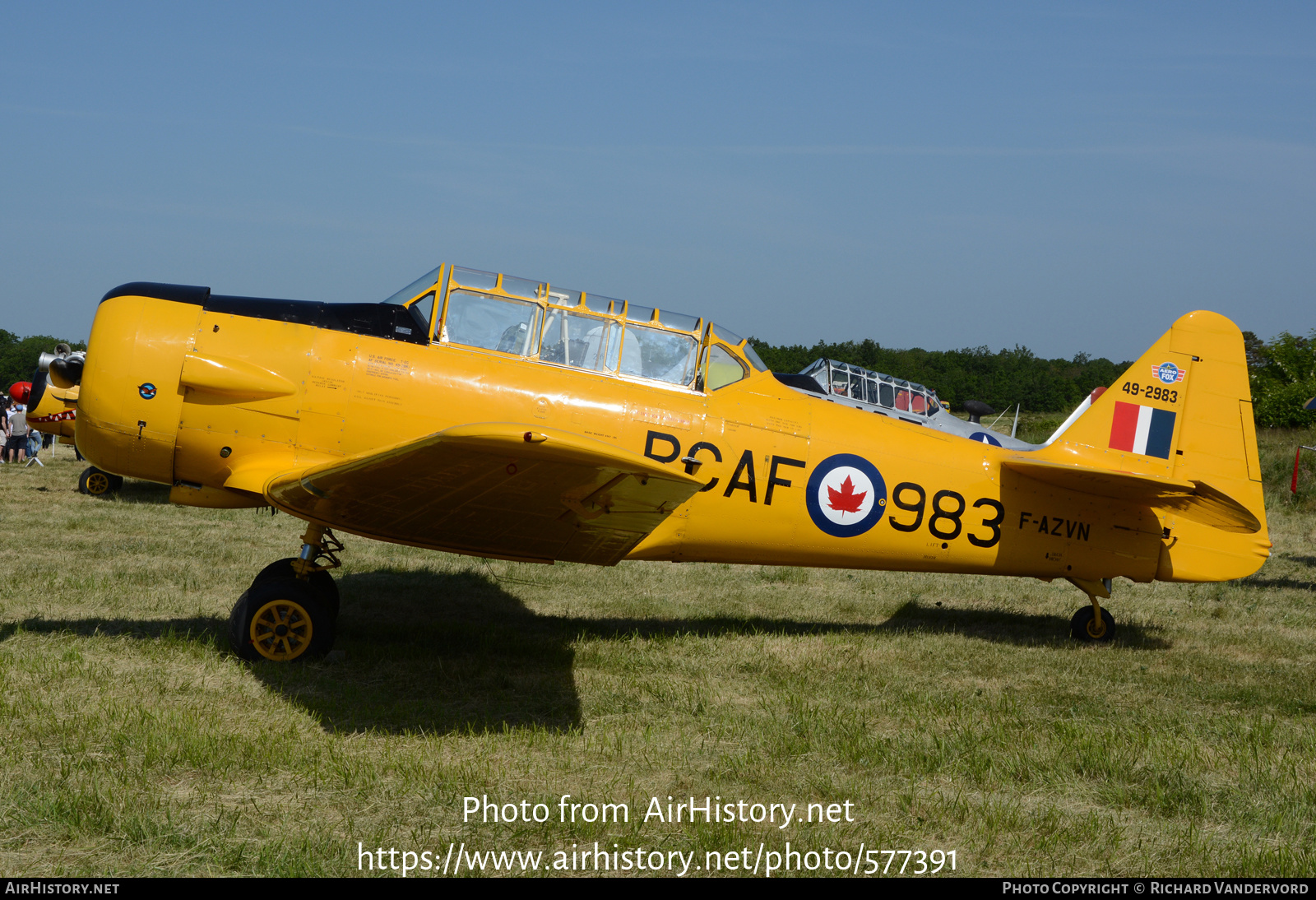 Aircraft Photo of F-AZVN / 49-2983 | North American T-6G Texan | Canada - Air Force | AirHistory.net #577391